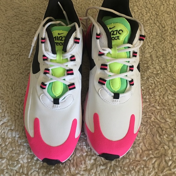 Nike - Picture 2 of 12